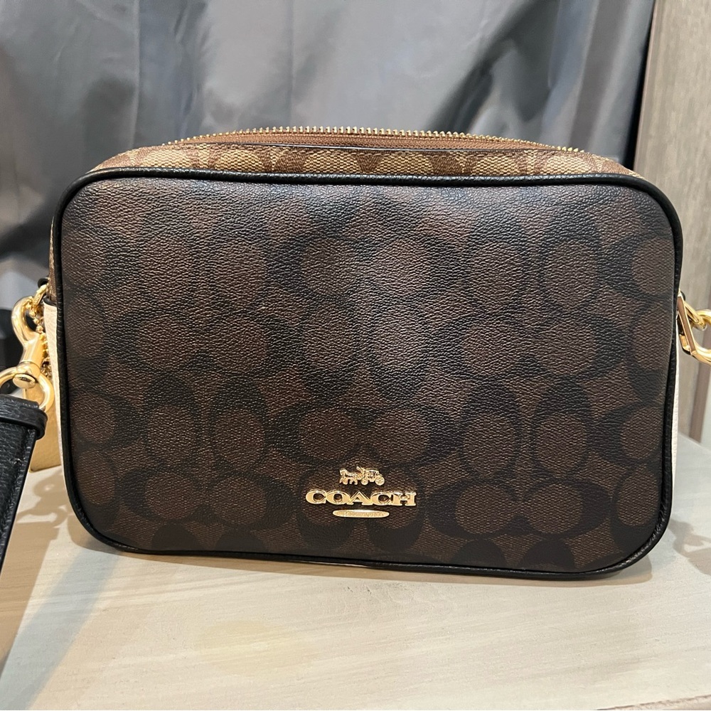 Jes Coach Crossbody in colorblock